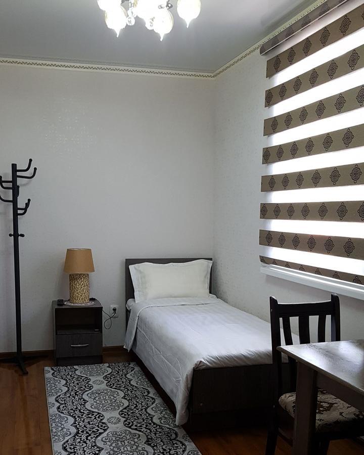 Datka Guest House Naryn Bagian luar foto