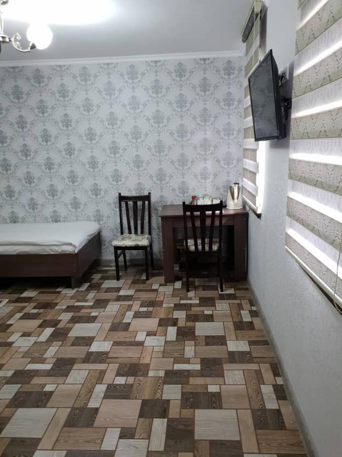 Datka Guest House Naryn Bagian luar foto