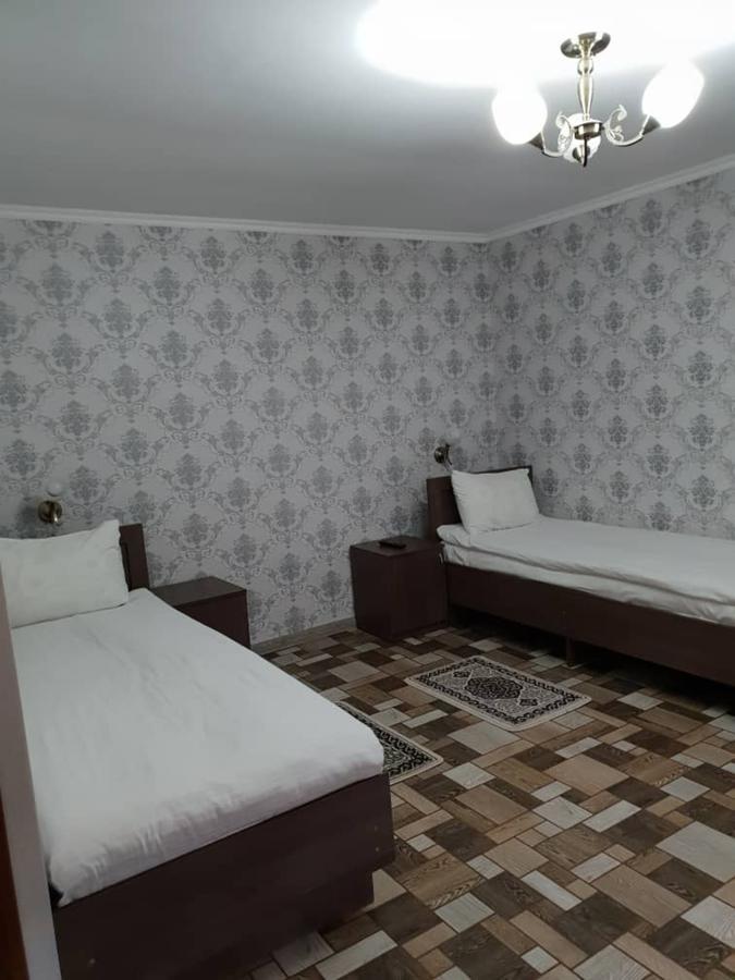 Datka Guest House Naryn Bagian luar foto